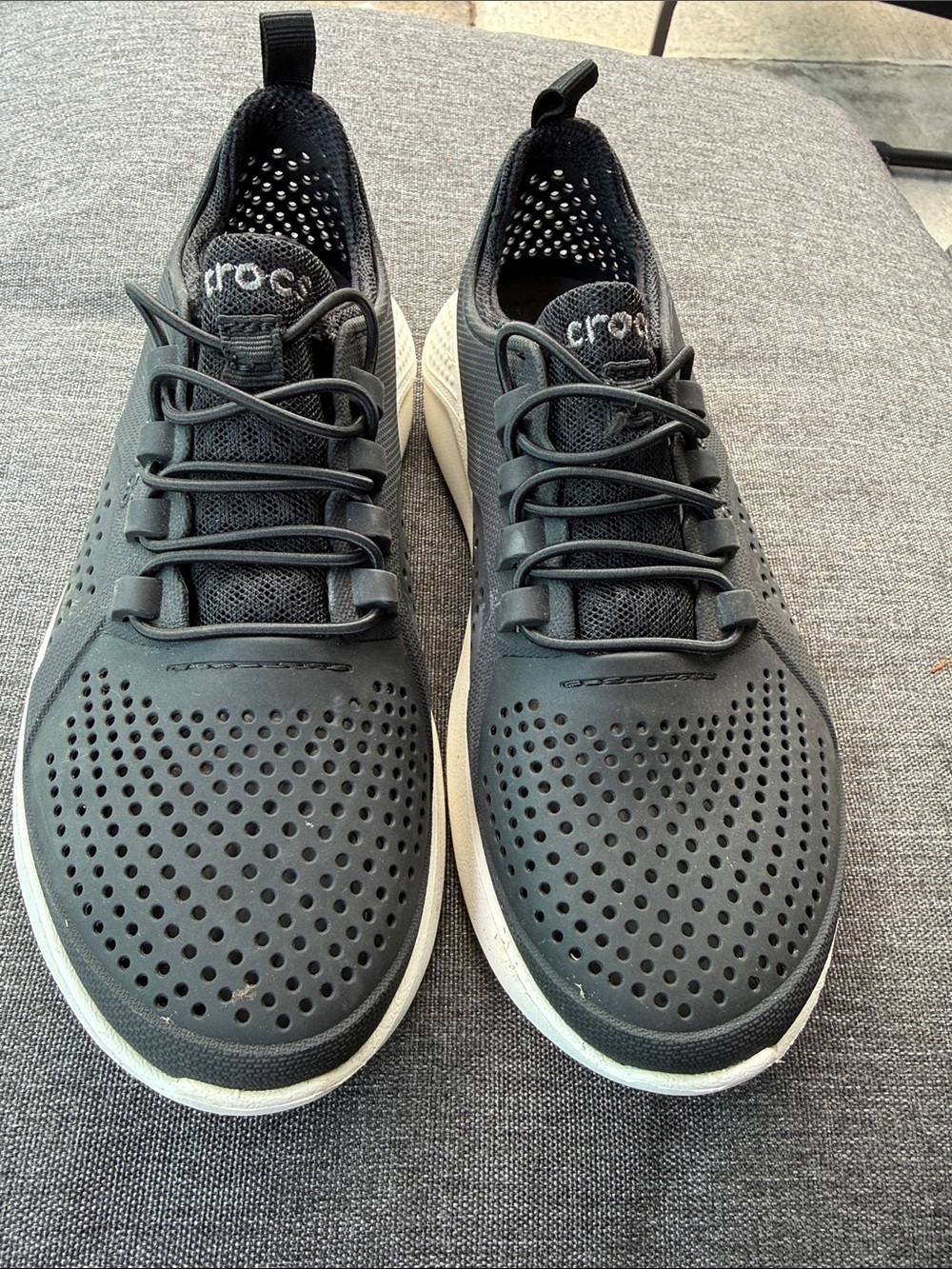 New Crocs literide youth size 4